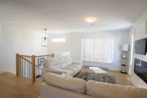 Stylish, Modern 3BR in Moncton - Image 3