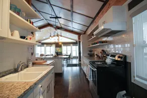 Le Duc on the Lake - Cozy waterfront Cottage - Image 2