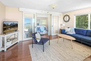 Eagle Cliff Oceanfront Cottage on Camano - Image 2
