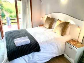 Modern Guest Suite - Image 5