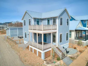 Bourbon Hollow | Coastal Chic - Image 4
