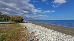 Relaxing Seaside Manors - Image 5