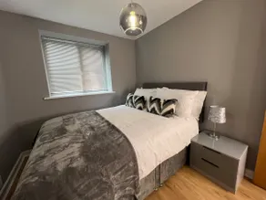Royal Birkdale Open 2026: 2BR Flat, Parking, WiFi - Image 3