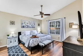 Cozy 4/2, Pool, Game & Bunk Room, 5* Location - Image 2