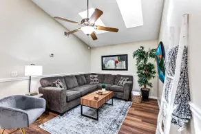Cozy 4/2, Pool, Game & Bunk Room, 5* Location - Image 4