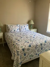 Waterfront cottage - Image 3