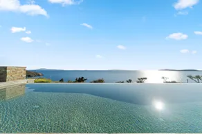 Villa Thalassa, Beachfront, Private Pool & Sunset Views by Explore Andros - Image 3