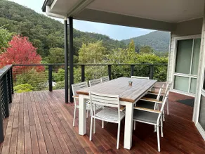 Modern with Views - Town Centre - Image 2