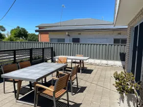 Central 4 Bedroom House - Image 3