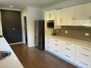 Central 4 Bedroom House - Image 4