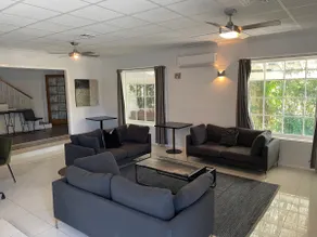 Central 4 Bedroom House - Image 2