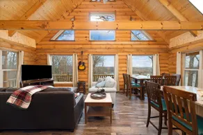 Little Cedar Lodge-Amazing Views-Hot tub-Fire Pit - Image 2