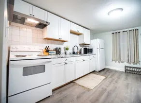 The Onion Ranch, 2 BED with free onsite parking - Image 5