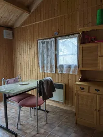 At the small chalet in Illiers Combray - Bathroom - Image 3