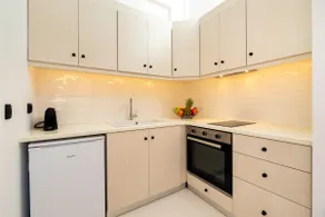 Elegant Suite by Centrio Fira Suites - Image 5