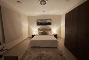 Charming 2 Bedroom Apartment - Image 5