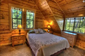 Owl Moon Cabin - Rare jewel of a cabin located inside Yosemite National Park - Image 4