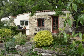 Little artists house - Image 2