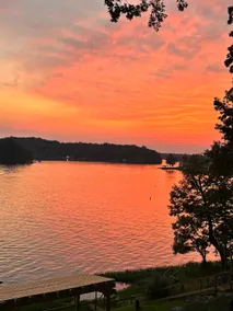 *Lakefront, amazing views - Image 3