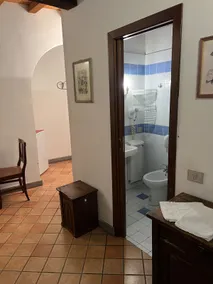 Apartment with park view - Image 4