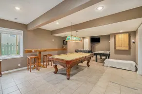 Home Away from Home | 5 bed w/ Game Room & Bar - Image 2