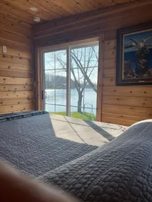 Lakefront Home on Lake Webster - Image 3
