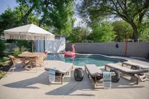 South Congress Oasis | Pool, Hot Tub & Sunroom - Image 3