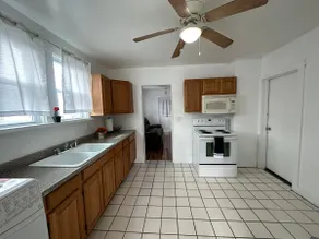 Entire cozy unit - Image 4