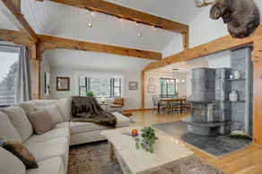 Quinn Peaks Entire 30 Acre Property with a hot tub - Image 3