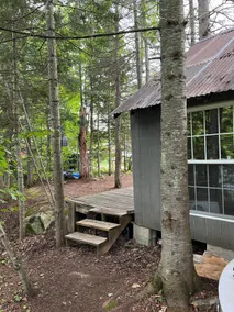 Grey Ghost Cabin - Image 3