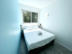 Sunny and quiet 1 BR - Image 2