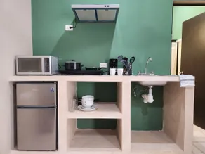 Namur Studio with kitchen and bathroom, 60th Street downtown - Image 4