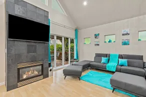 LakeFront-Dock-Hot Tub-Game Room-A/C-Fire Pit 4 - Image 2