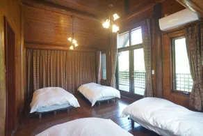 BIG Dog Run, Log House, Outdoor Bath. Open mountain view! - Image 5