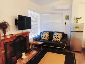 Entire/Private Guest house - Image 4