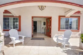 Charming Remodeled 2BD/1BTH Near 10FW/605 FWY DTLA - Image 2