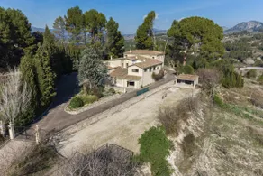 Entire apartment in Masía del Romeral - Image 5