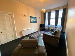 Paisley Pad Glasgow Gateway second floor flat - Image 3