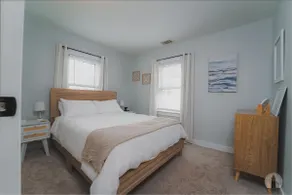 3 minutes to Beach+Town•Fire Pit•Retro Video Games - Image 3