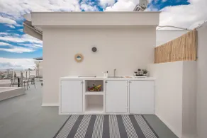 City-View Penthouse at Panormou - Image 4