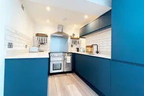 Bolenna Marazion Sleeps 6 - Image 5