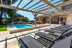 Villa Les Cigales Velaux - Image 2
