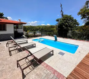Wonderful House in front of the Dam - Image 5