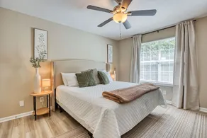 Stay + Play Savannah - Game Room Getaway + Yard - Image 3