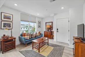 Garden & City Skyline View Home in Brookland! - Image 3
