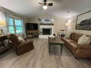 Porch & Pine - Cottage in Rusk, TX - Image 2