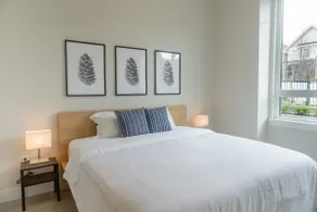 The Retreat Suite + Free Parking - Image 5