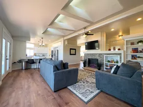 Amazing 360° views! Updated & Secluded 4Bed/2Bath! - Image 3