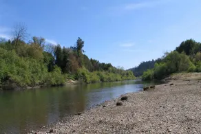 BEAcH ReTREAT Summer Boats/River Hot Tub Near Town - Image 4