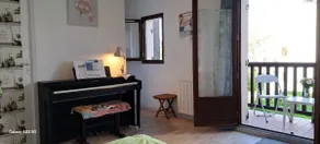 Studio with balcony - Image 4